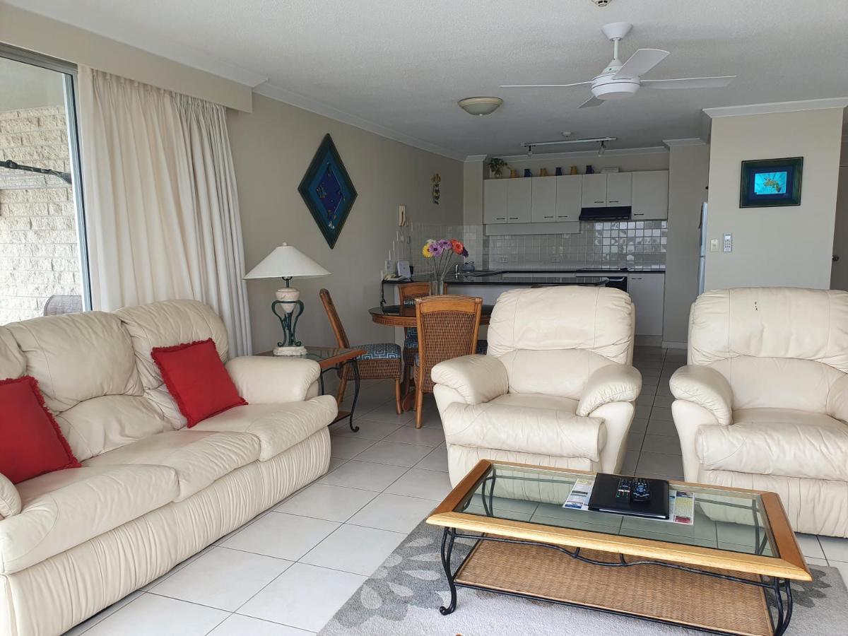 غولد كوست Pacific Surf Absolute Beachfront Apartments المظهر الخارجي الصورة