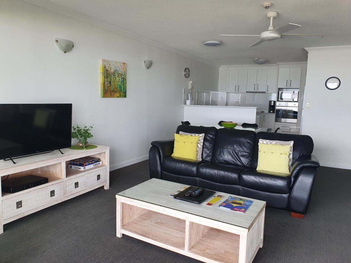 غولد كوست Pacific Surf Absolute Beachfront Apartments المظهر الخارجي الصورة