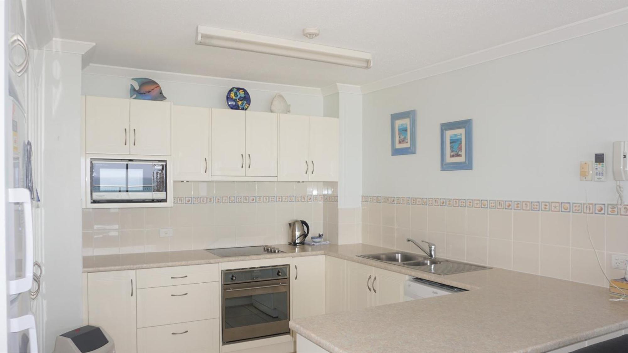 غولد كوست Pacific Surf Absolute Beachfront Apartments المظهر الخارجي الصورة