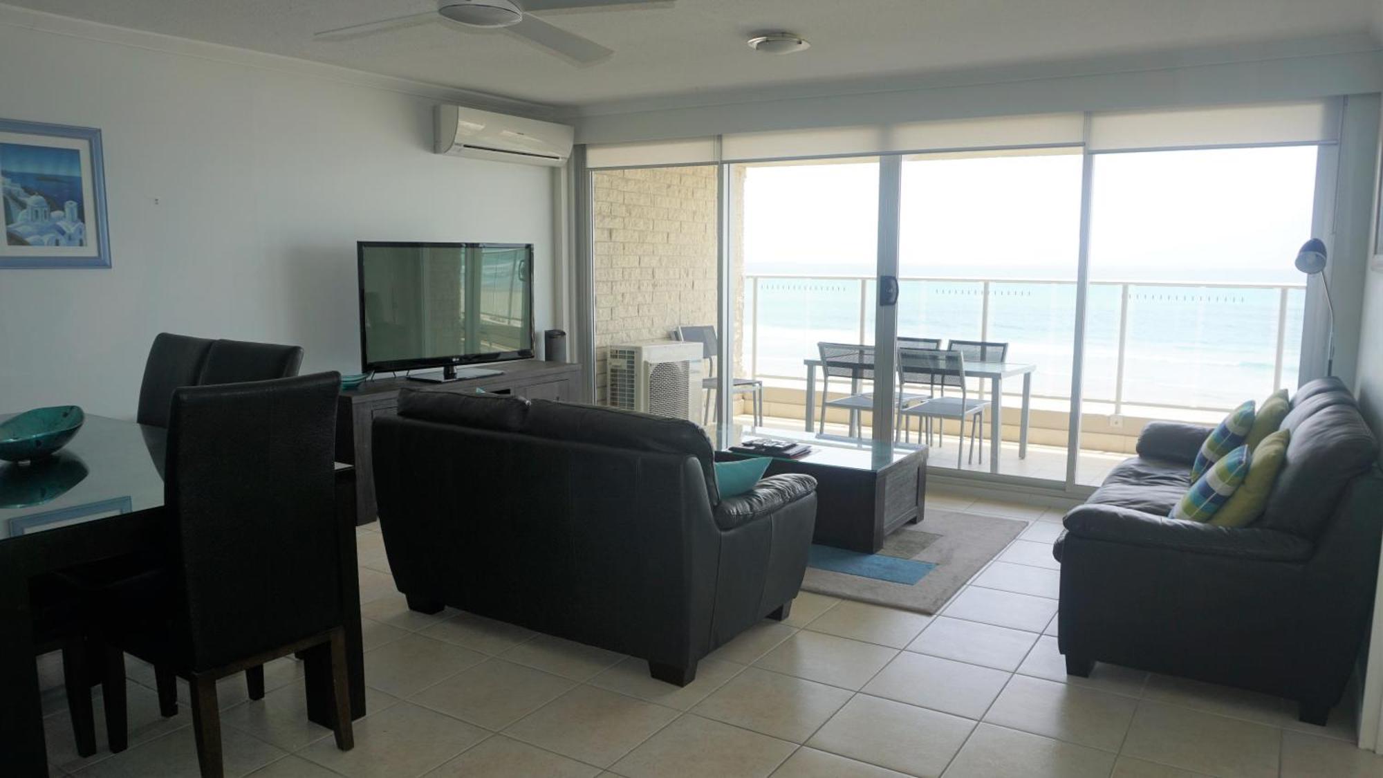 غولد كوست Pacific Surf Absolute Beachfront Apartments المظهر الخارجي الصورة