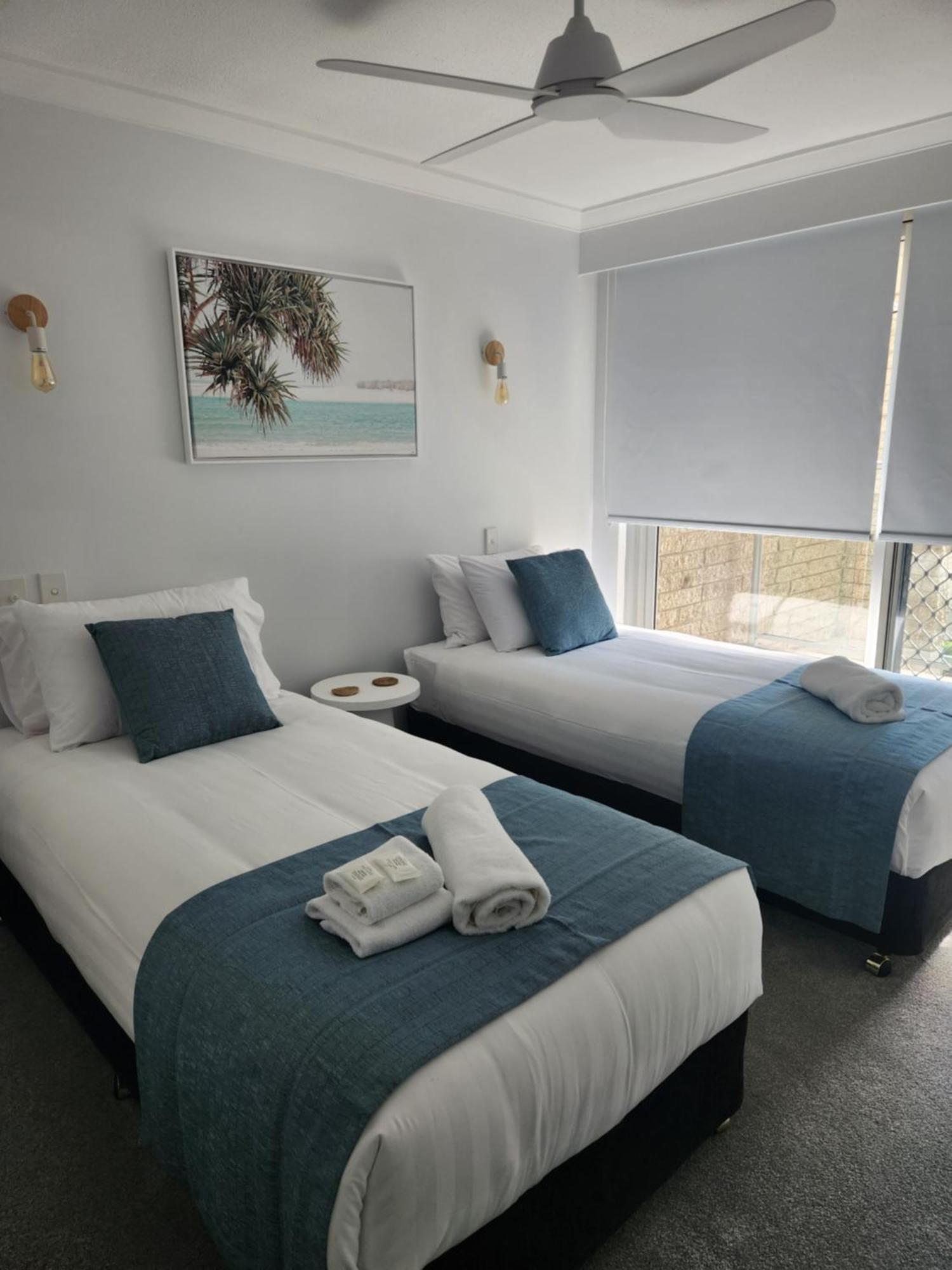 غولد كوست Pacific Surf Absolute Beachfront Apartments المظهر الخارجي الصورة