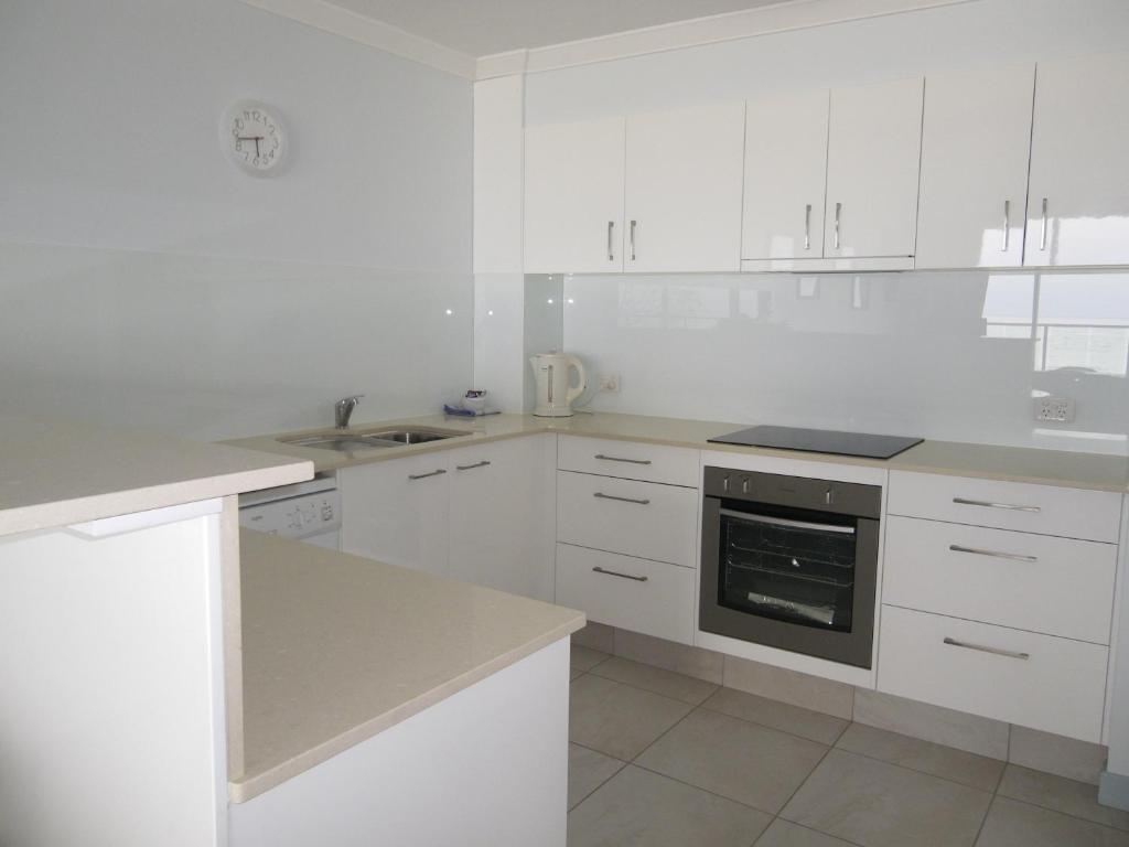 غولد كوست Pacific Surf Absolute Beachfront Apartments الغرفة الصورة