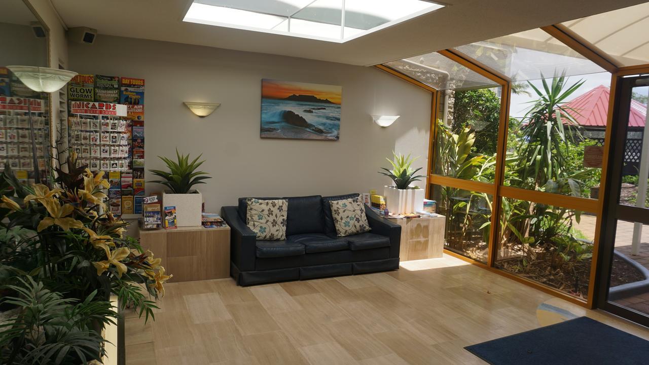 غولد كوست Pacific Surf Absolute Beachfront Apartments المظهر الخارجي الصورة