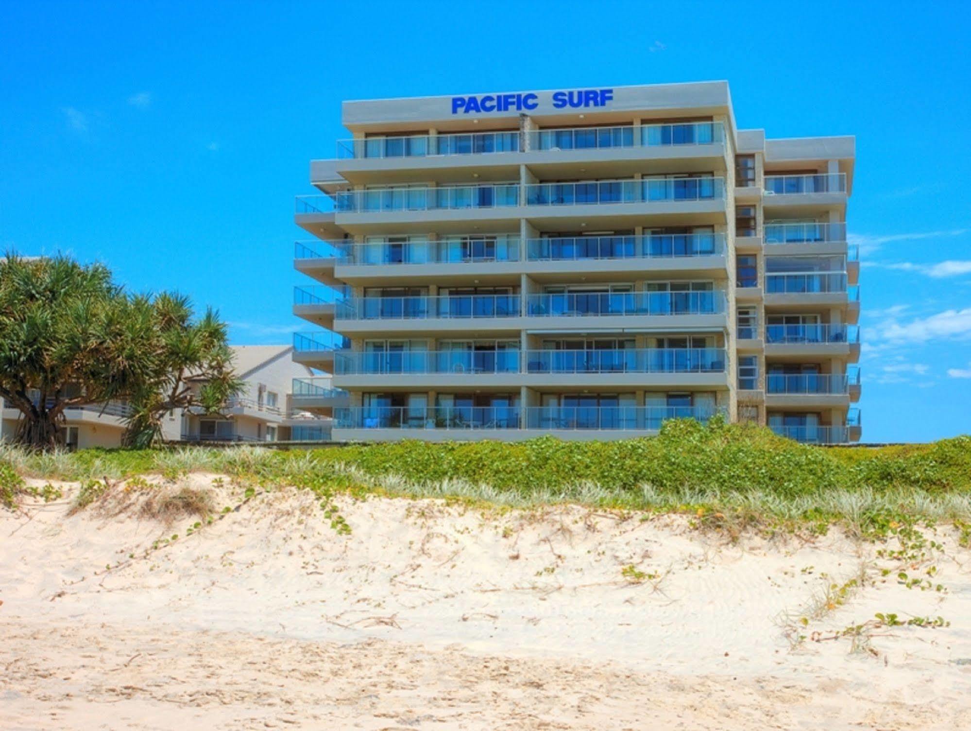 غولد كوست Pacific Surf Absolute Beachfront Apartments المظهر الخارجي الصورة