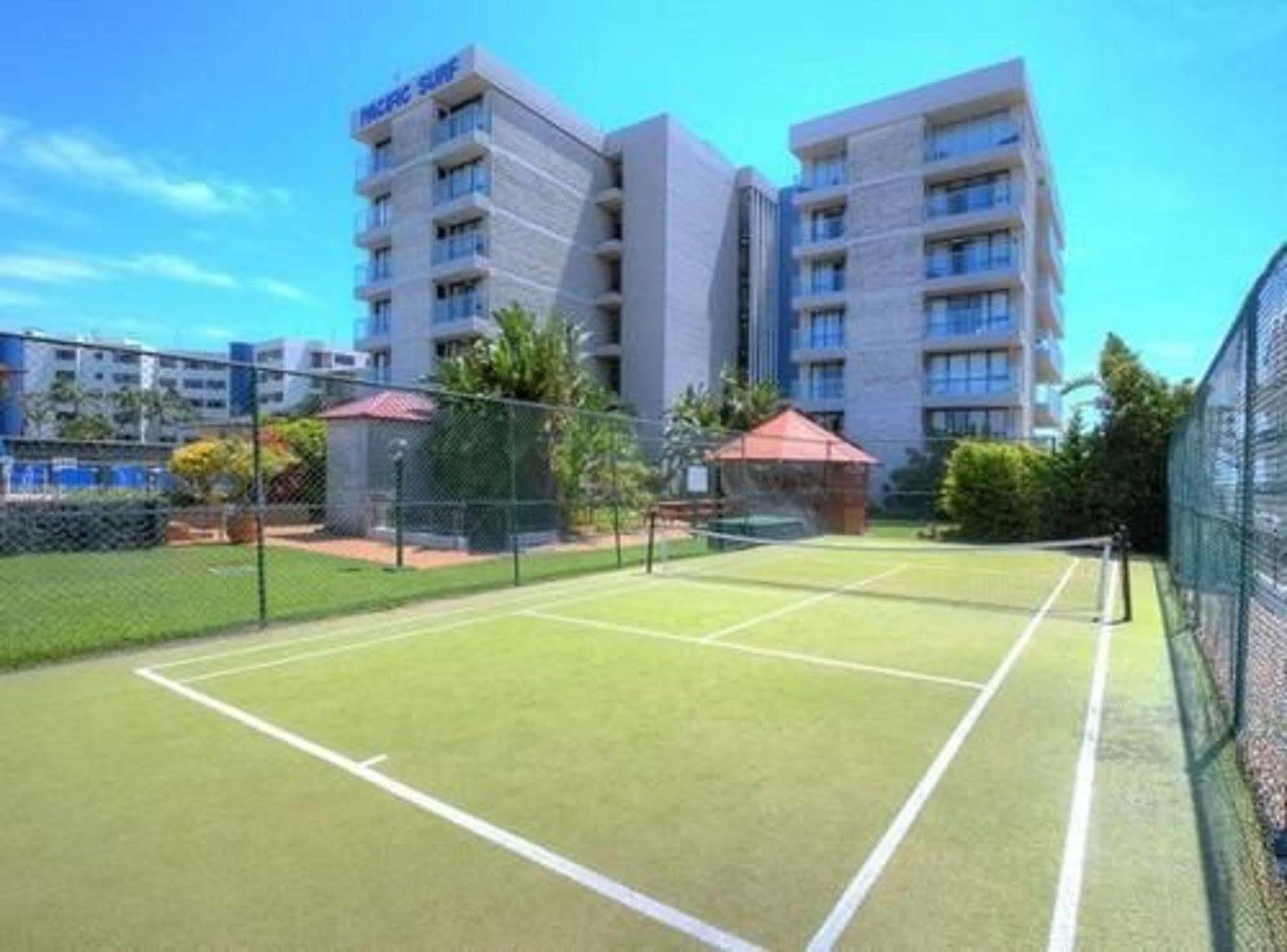 غولد كوست Pacific Surf Absolute Beachfront Apartments المظهر الخارجي الصورة